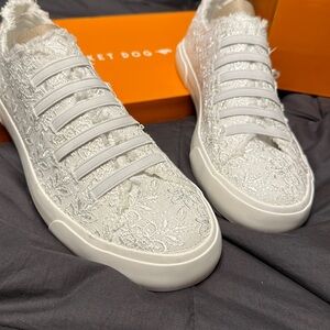 Rocket Dog  Jokes Shawnee slip ons 9.5